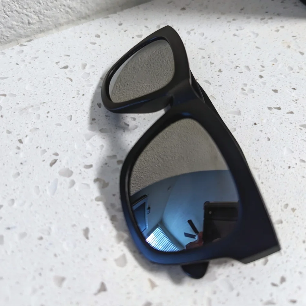 Silver Sunglasses Black Frame Metallic
